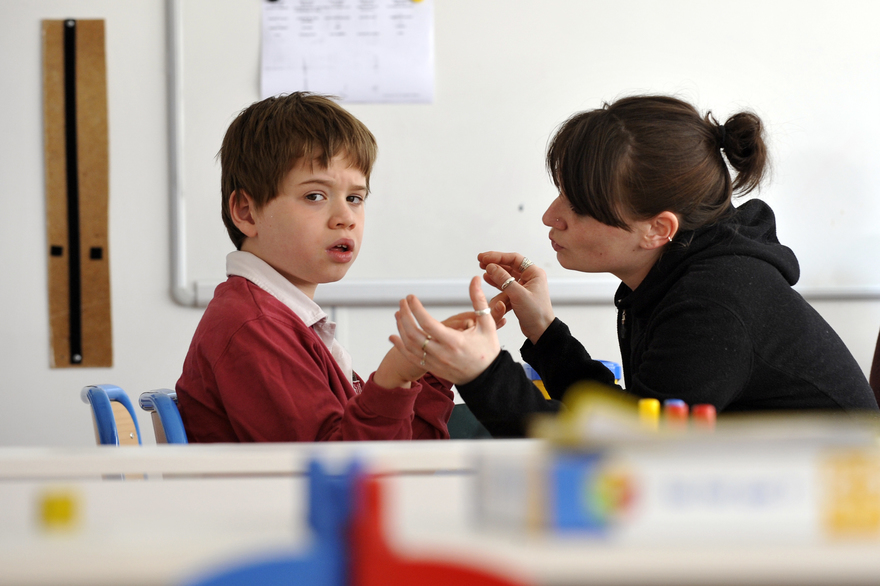 Deux classes pour autistes dans les écoles publiques