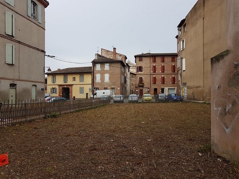Un projet immobilier pour la place Sainte-Claire