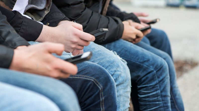 Dépendances et addictions : tous concernés ?