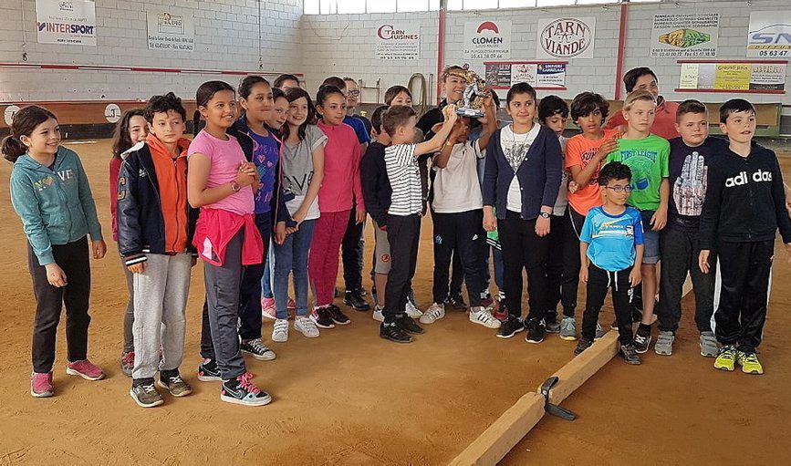 Rencontre inter scolaire sport-boules  gym
