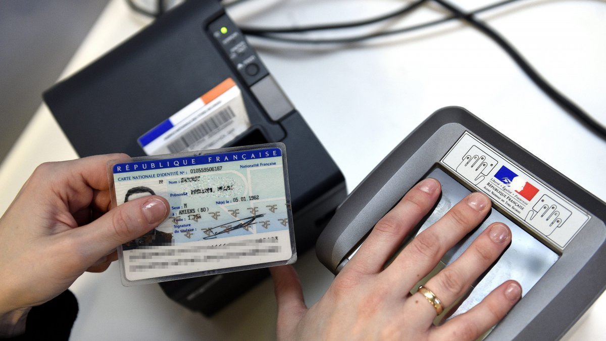 anticiper dès maintenant vos dépôts de demande ou de renouvellement de carte d’identité et/ou passeport.