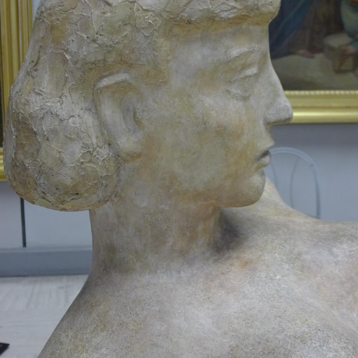 La figure au bord de l'eau démenage