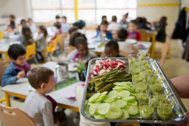 La restauration municipale d’Albi cuisine, au quotidien, les repas de 14 établissements scolaires.