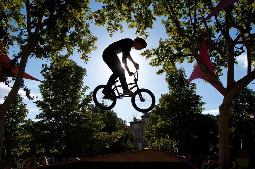 Le service jeunesse organise chaque année, à la fin de l’été, l’Urban Festival.