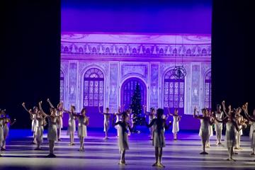Très beau spectacle de Noël organisé par le Centre de Danse Line-Jenny Neel en partenariat avec l’association Albi Destination Danse..... Bravo à tous les danseurs et danseuses pour ce ballet dont la recette sera entièrement reversée a l’association SOS Bébés 81