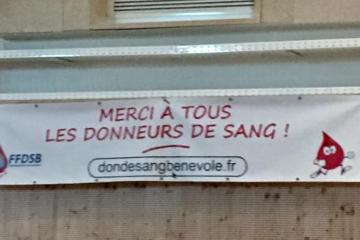 Congrès régional de la fédération des donneurs de sang bénévoles ce matin à la salle de Pratgraussals.... Parce que plus que jamais, le don est une nécessité..... Merci à l’unité départementale du Tarn, et à celle d’Albi, à Jacquie Alquier et à Marie Claude Molinier, et à tous les bénévoles, pour leur implication et leur détermination à faire avancer les choses.... Plus de 300 personnes étaient présentes aujourd’hui, en attendant la venue, en mai 2020, de plus de 1000 personnes pour le congrès national de c