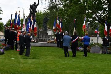 « Journée nationale du souvenir des Victimes et Héros de la Déportation » commémorée hier à Albi: parce que, plus que jamais, nous nous devons d’être fidèles à notre devoir de mémoire...., pour ne jamais oublier.....