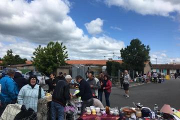Vide grenier à la maison de quartier des Amandiers