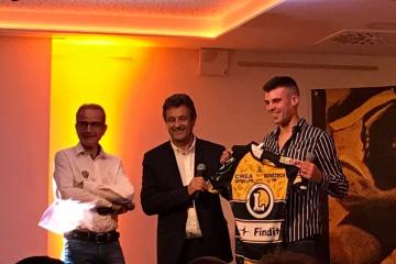 1er club affaires du SPORTING CLUB ALBIGEOIS (officiel) hier soir au Domaine de la Mouline: une salle comble, beaucoup de nouvelles entreprises partenaires autour du club et des joueurs... Et un invité d’honneur aux belles Valeurs sportives et humaines: merci à Lilian Calmejane pour sa présence