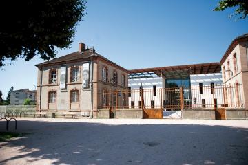 Renouveau des pavillons de garde
