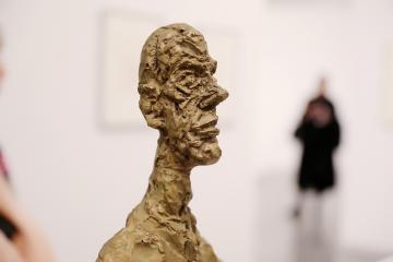 Découvrez une oeuvre Alberto Giacometti Buste de Diego