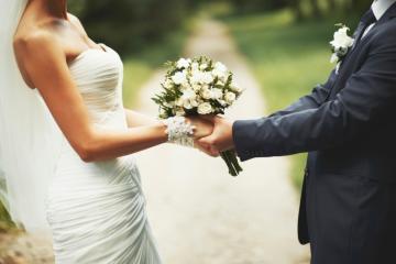 100% Conseil pour préparer et réussir votre Mariage. Des inspirations, des Robes, des outils d’organisations, les meilleurs prestataires.