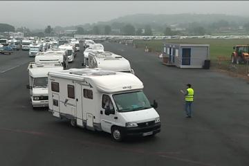 Bienvenue aux   camping-cars ! 