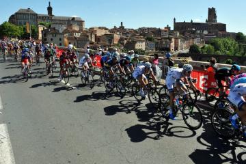 Vivez le Tour à 100 % point info j-15 