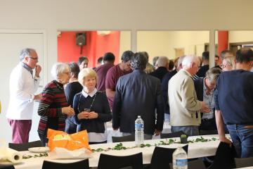 Repas de quartier Lude Bellevue au Marranel